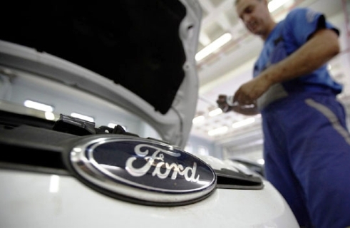 Ford cogita demissões para para melhorar a rentabilidade