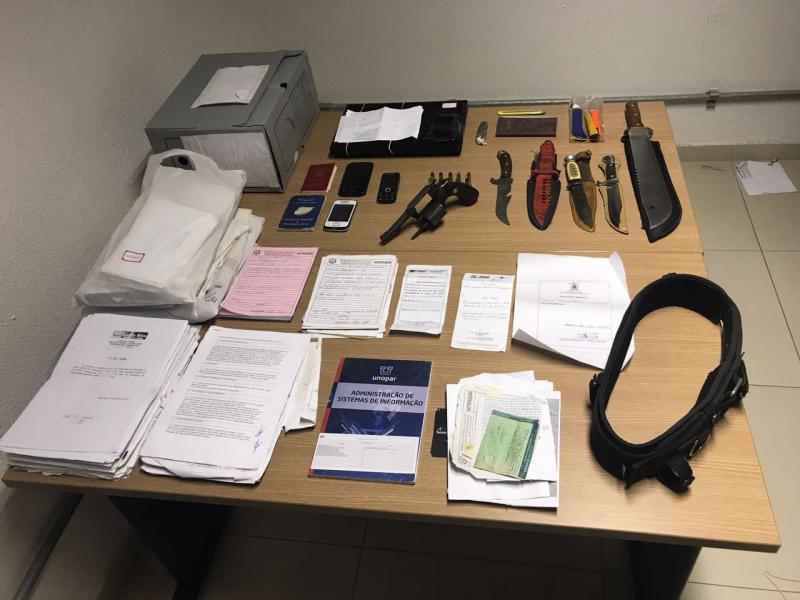 Polícia prende em João Pessoa pai e filha envolvidos com fraudes em concursos públicos