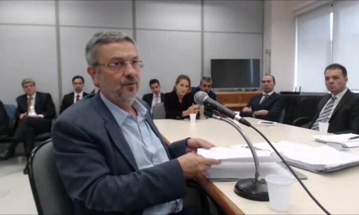Ex-ministro petista Antonio Palocci é condenado a 12 anos de prisão e ainda terá que devolver US$ 10,2 milhões