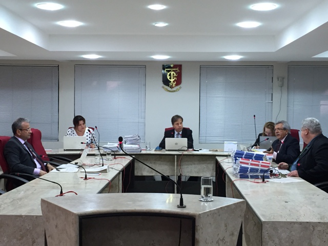 Câmara do TCE reafirma entendimento que servidor público não pode perceber remuneração cumulativa