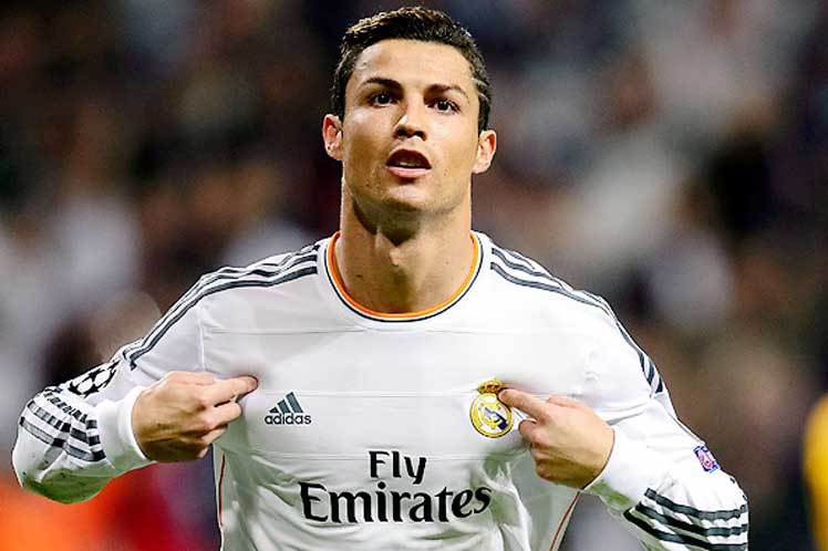Clube chinês oferece R$ 736 milhões por Cristiano Ronaldo, do Real Madrid