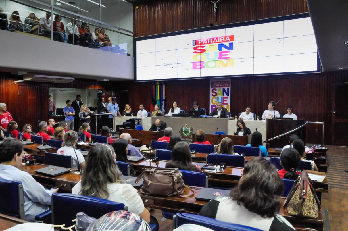 Dia Mundial do Doador de Sangue é comemorado com sessão especial na AL-PB