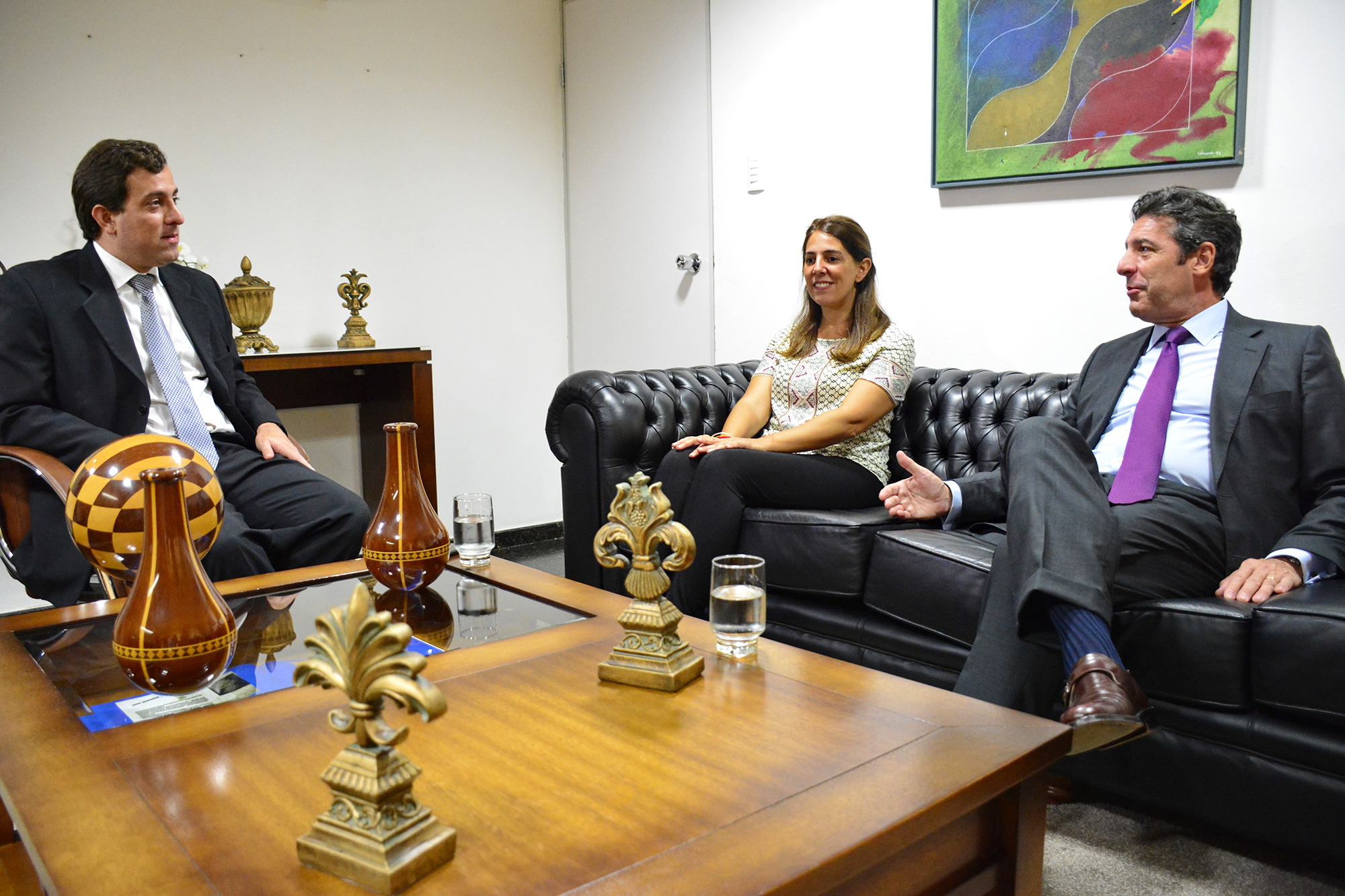 Gervásio Maia discute intercâmbio comercial e turístico com embaixador da Argentina no Brasil