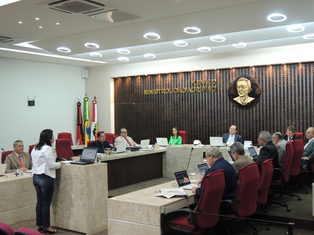 TCE aprecia na sessão desta quarta-feira contas de 8 prefeituras paraibanas