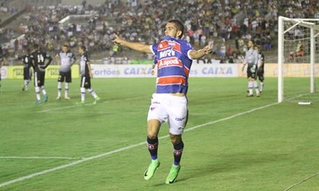 DECEPCIONANTE: Botafogo perde para o Fortaleza no Almeidão na 4ª derrota consecutiva