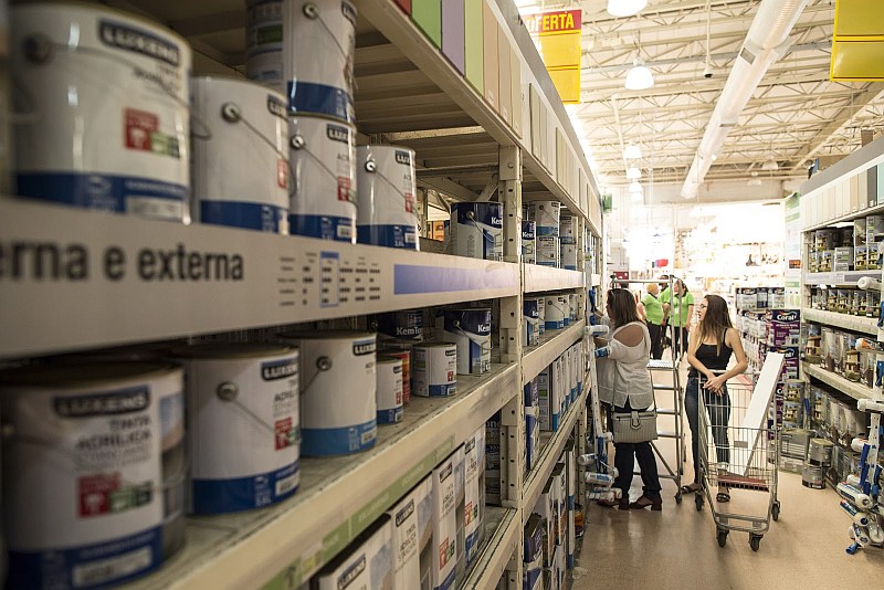 EC Rio de Janeiro, RJ 25/02/2017 Varejo de material de construção. Leroy Merlin, na Barra da Tijuca. Foto Guito Moreto / Agência O Globo