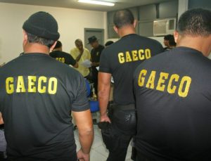 Empresário e advogado são presos durante 'Operação DDT' realizada pelo Gaeco, GOE e Deccor combatem fraude à licitação, desvio de recursos públicos e lavagem de dinheiro