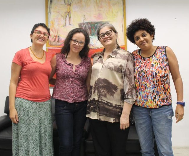 Fórum de Mulheres reúne-se reitora em exercício para discutir direitos das mulheres na UFPB