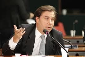 Presidente da Câmara, Rodrigo Maia é investigado por corrupção passiva e lavagem de dinheiro