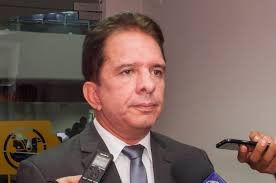 Deputado Nabor integra comitiva do governador Ricardo e adianta benefícios para Patos e região