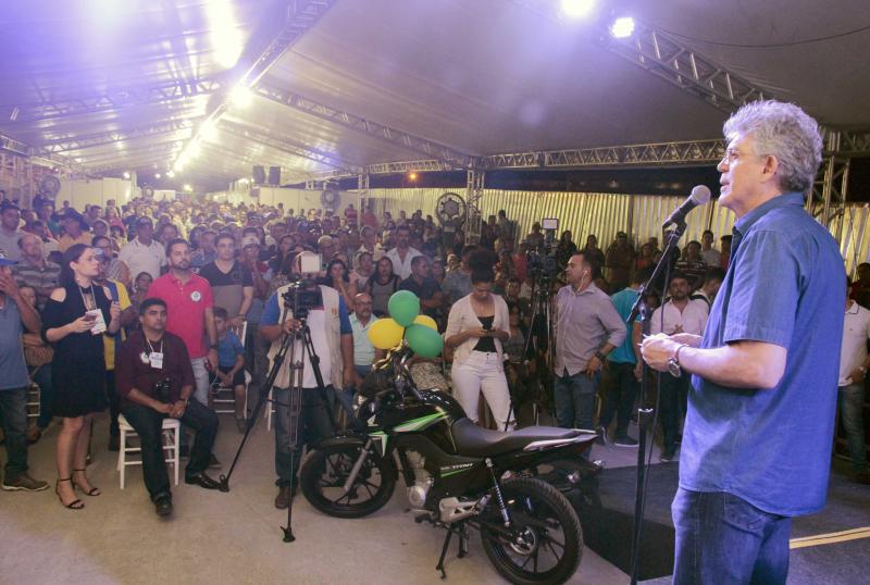 Governador Ricardo libera R$ 1,8 milhão em créditos para empreendedores em São Bento