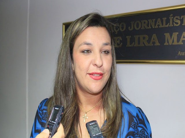 TRI: Profissionais de imprensa elegem Camila Toscano como a deputada mais atuante da oposição pelo 3º ano consecutivo