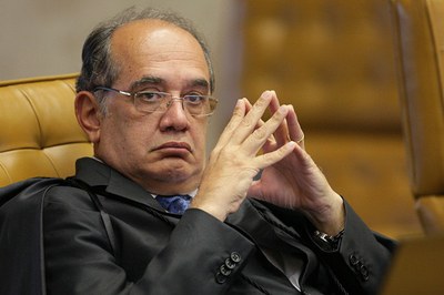 Ministro Gilmar Mendes suspende transferência do ex-governador Sérgio Cabral para presídio federal