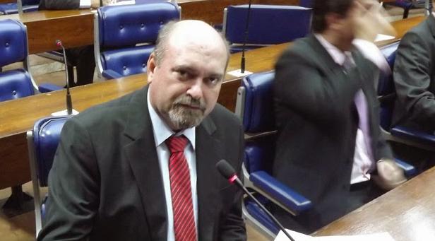 Deputado Jeová questiona destinação de recursos solicitados pelo TJPB na LOA 2018