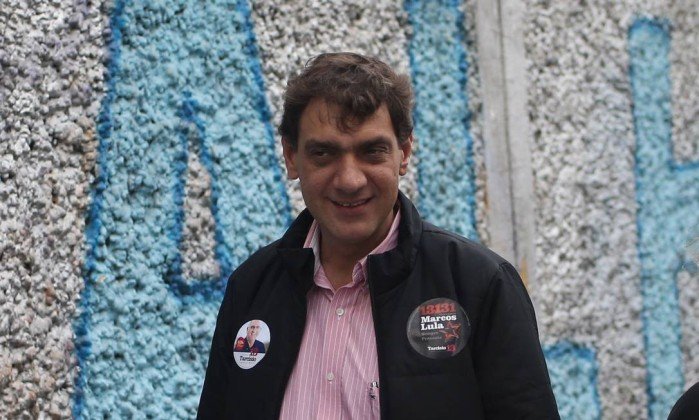 Polícia faz busca em casa de filho de Lula em Paulínia, SP