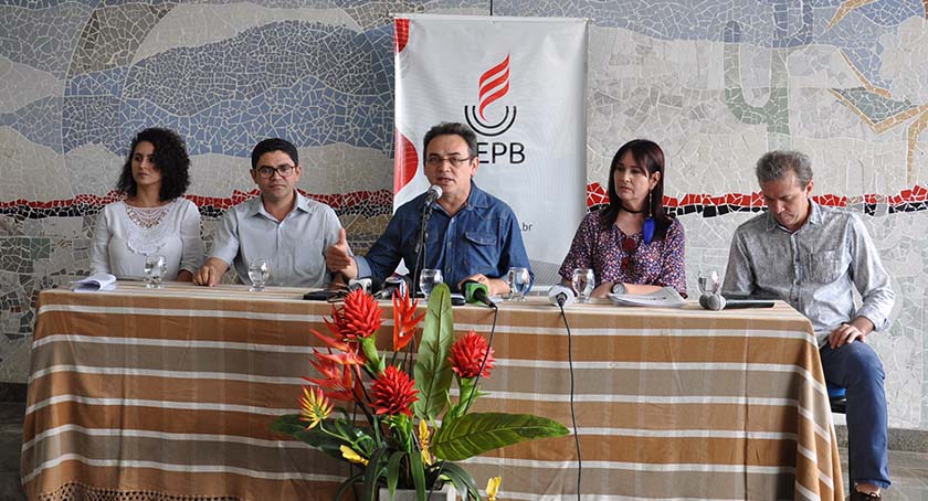 Reitoria da UEPB lança edital de concurso com 197 vagas para servidores técnicos administrativos