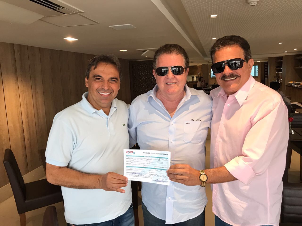 Genival Matias tira licença e mais um suplente assume mandato de deputado estadual na AL