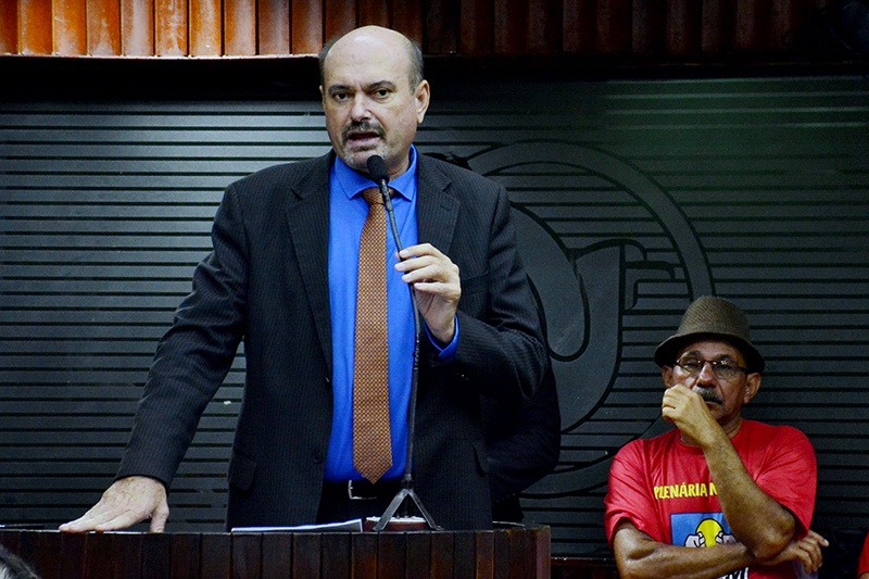 Jeová apresenta emenda de R$ 2 mi na LOA 2018 para o TJPB não fechar Comarca de Justiça