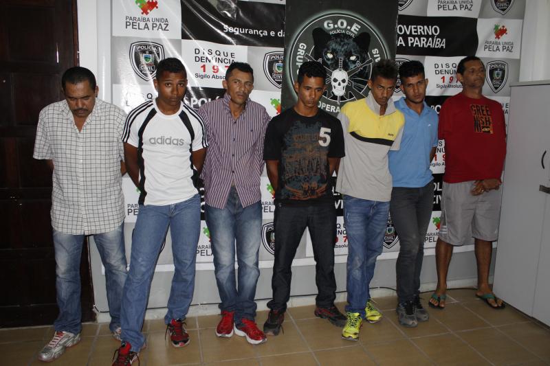 Polícia prende no São José e Conde grupo suspeito de praticar sequestros relâmpagos em João Pessoa