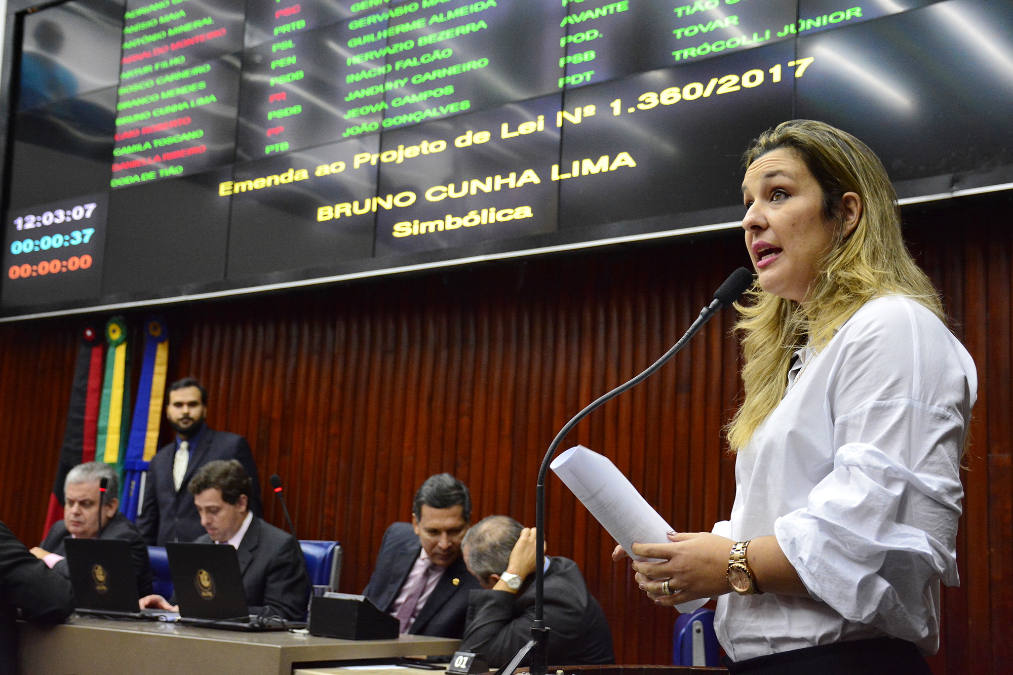 Camila Toscano diz que faltou coragem da bancada governista na aprovação de melhorias para a Polícia Civil