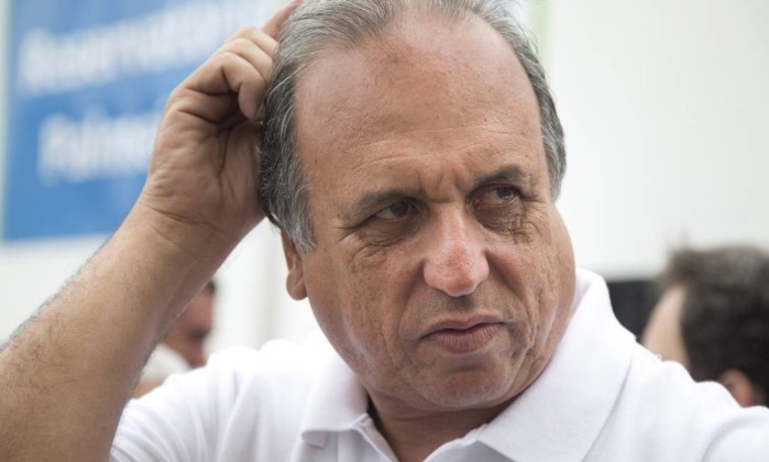 Falido financeiramente, Estado do RJ toma empréstimo de R$ 2,9 bilhões para quitar folha de pagamento de servidores