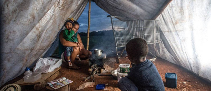 Brasil tem 52 milhões vivendo em condição de pobreza, aponta IBGE