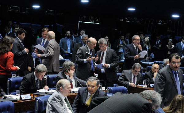 Senado Federal aprova prorrogação do prazo para pagamento de precatórios para Estados e Municípios