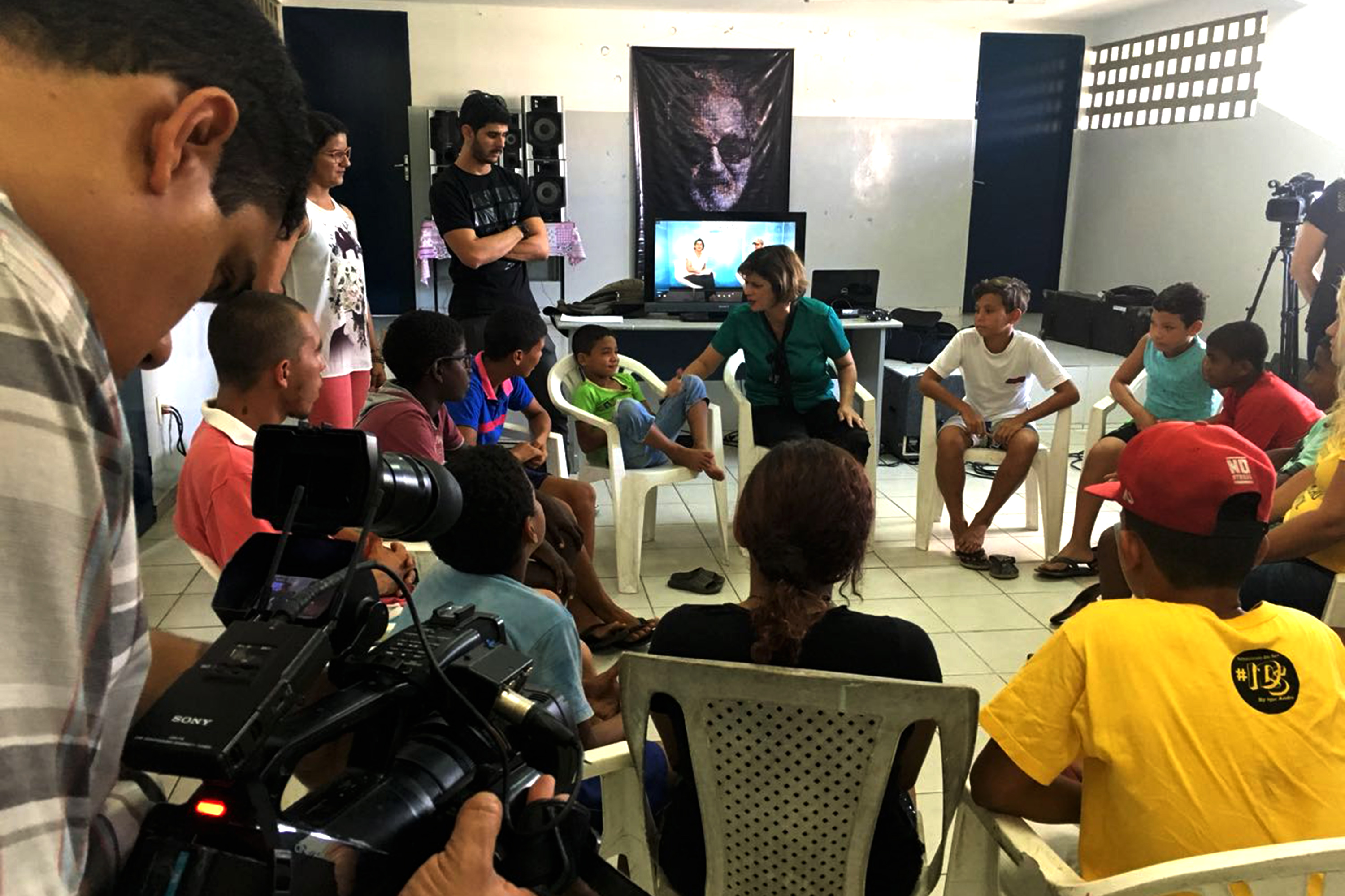 TV Câmara JP participa de oficina com estudantes do Bairro do Rangel