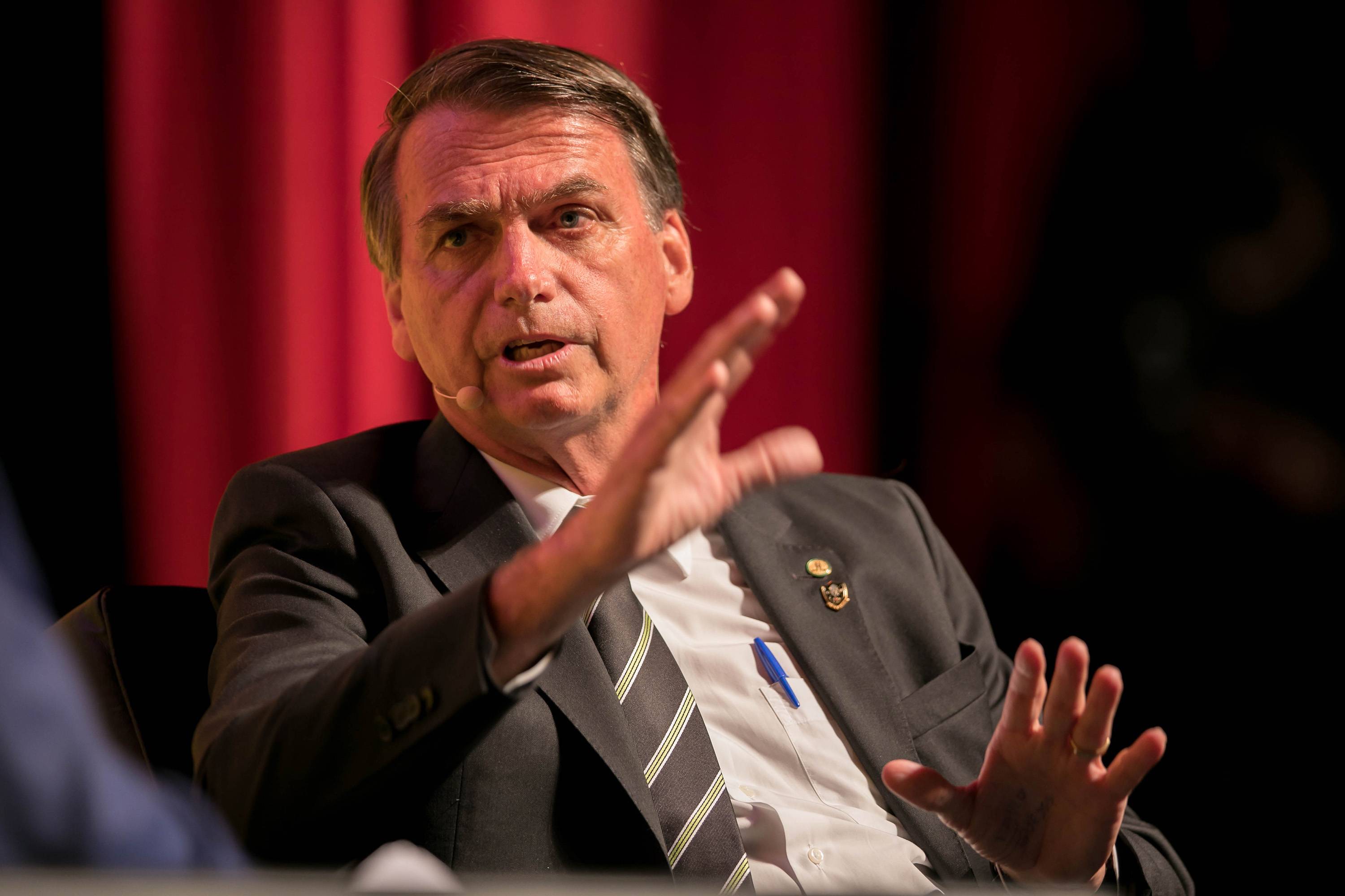 Em mensagem via Twitter, presidente Bolsonaro defende 'Lava Jato da Educação' no Twitter