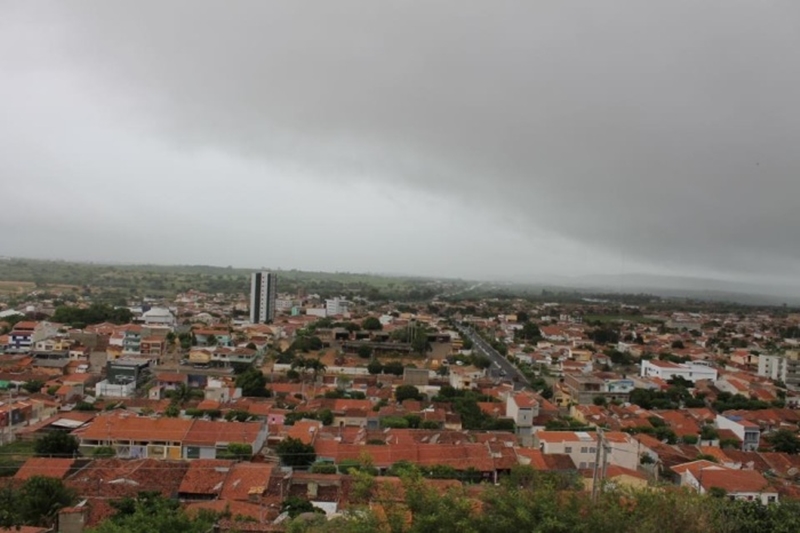 INVERNO: Sertanejos comemoram registro de chuvas; em Itaporanga choveu mais de 230 mm nas últimas 10 horas