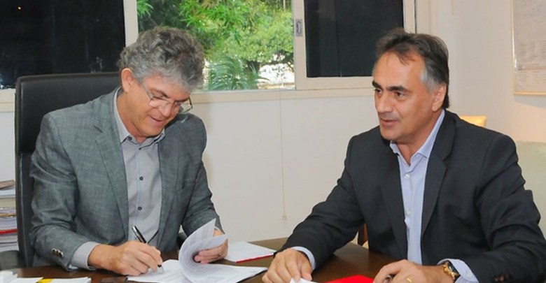 ALIANÇA: Sem o apoio de Maranhão e de Cássio, prefeito Cartaxo pode se recompor com Ricardo Coutinho na disputa pelo governo do Estado