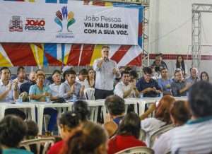 Prefeito Cartaxo participa de audiência do OP e define prioridades para 5ª e 6ª regiões