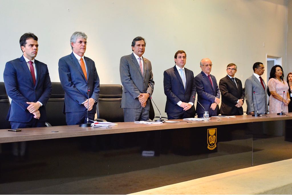 Presidente Gervásio Maia abre atividades parlamentares 2018 na Assembleia Legislativa