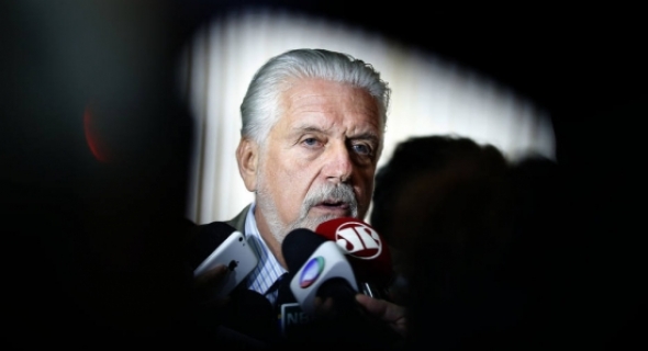 STJ manda a PF interrogar petista Jaques Wagner em apuração que envolve recebimento  ilegal de dinheiro da Odebrecht