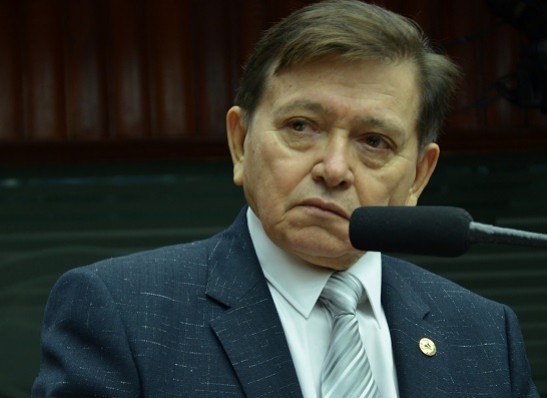 JANELA: Deputado João Henrique vai deixar o DEM e deve se filiar ao MDB de José Maranhão