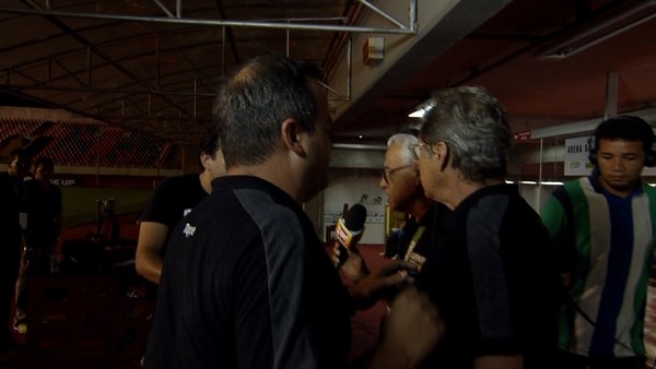 Oswaldo de Oliveira é demitido do comando técnico do Atlético-MG após tentar agredir repórter de rádio de Belo Horizonte