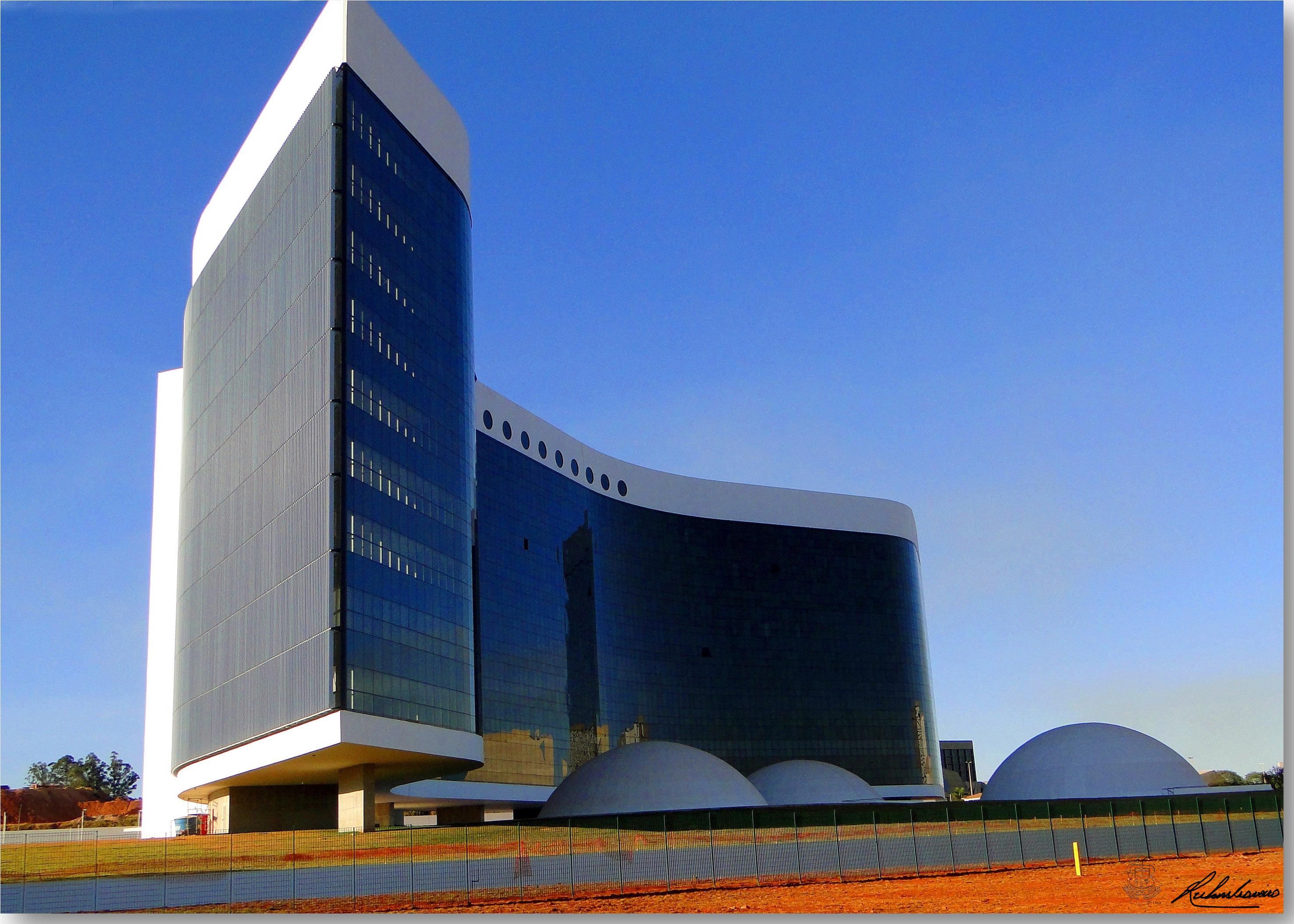 DINHEIRO: TSE libera mais R$ 888 mi para campanhas partidárias nas eleições de 2018