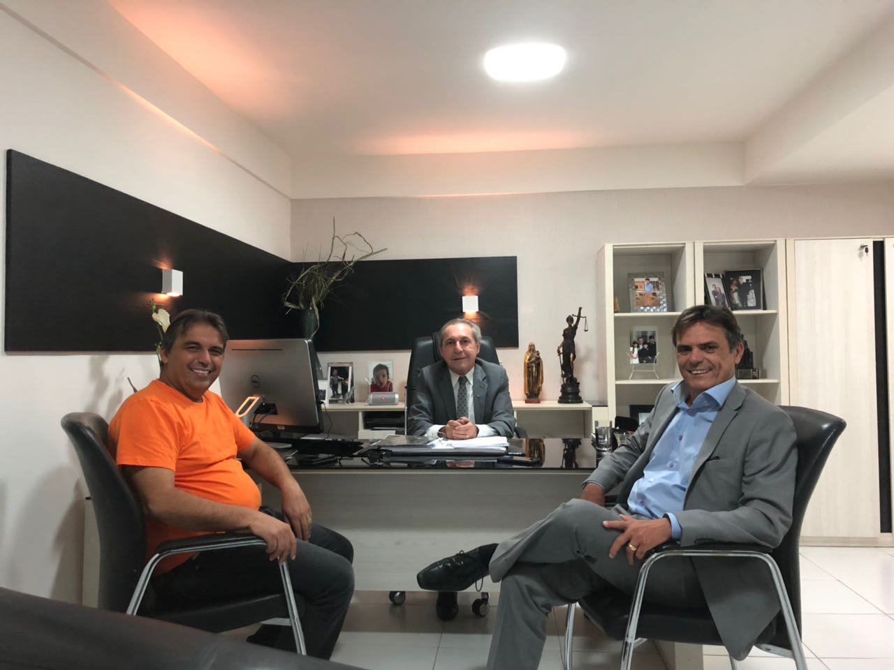 Desembargador do TRF5 concede liminar e suspende decisão que afastava prefeito de Juazeirinho do cargo