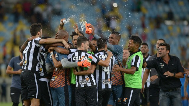 FINALISTA: Botafogo derrota o Flamengo e está na final do Campeonato Carioca
