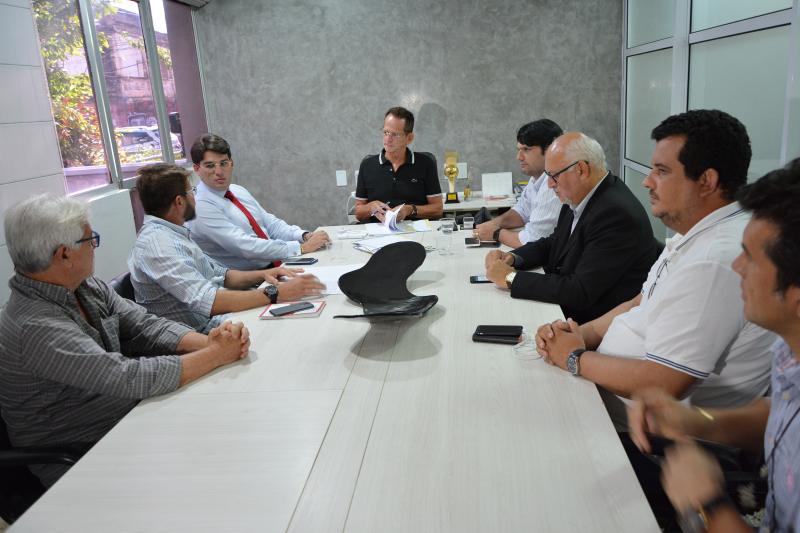 Colegiado de líderes da CMJP se reúne para discutir regimento interno e andamento do ano legislativo