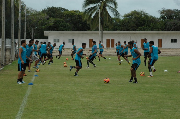 SÉRIE C: Botafogo-PB enfrenta o Atlético-AC neste domingo precisando vencer para se manter no G4 e garantir vaga na fase do mata-mata