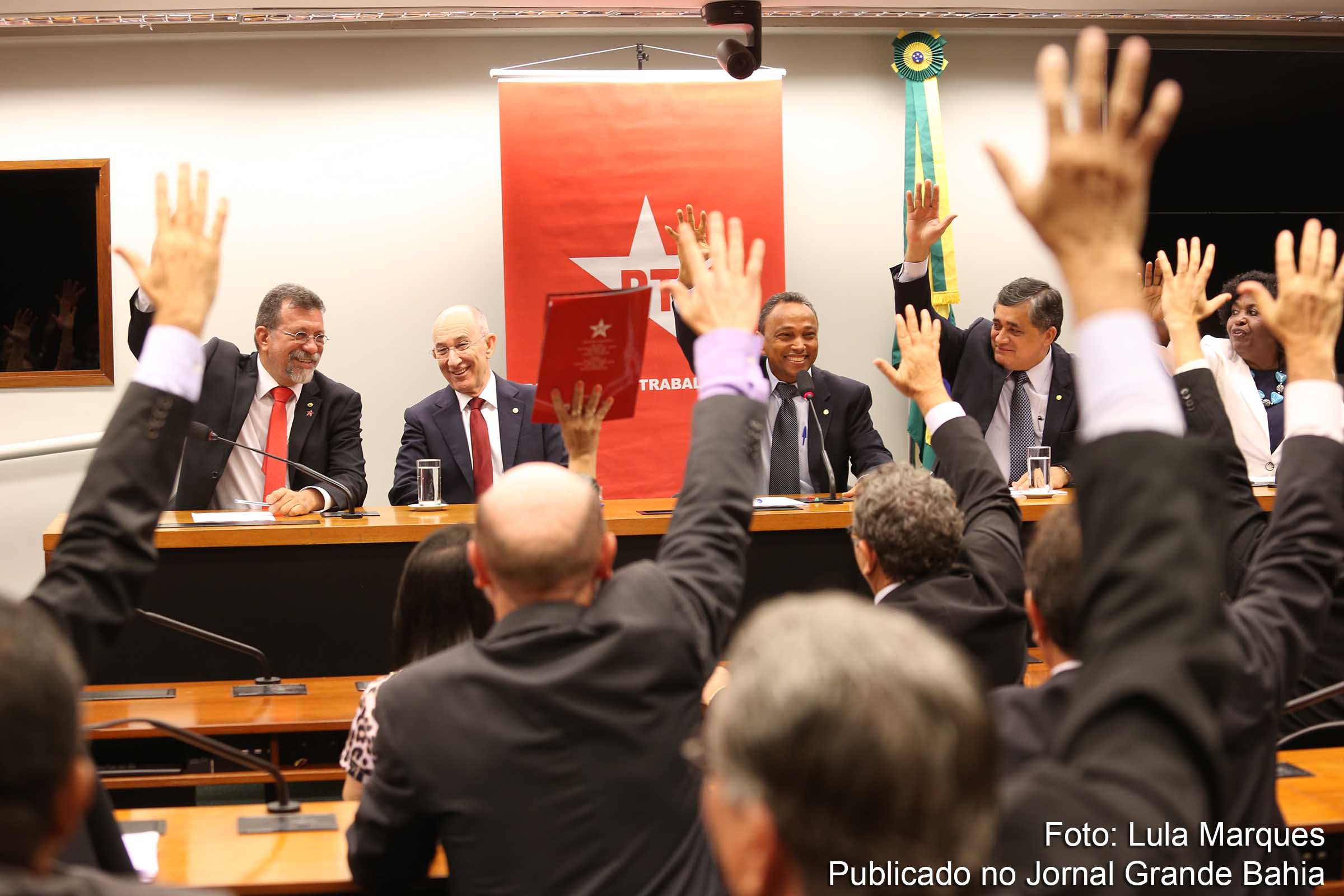 Brasília- DF 03-02-2016   Reunião da bancada do PT da câmara com a participação do presidente do PT, Rui Falcão para escolher Afonso Florence como novo Líder. Foto Lula Marques/Agência PT