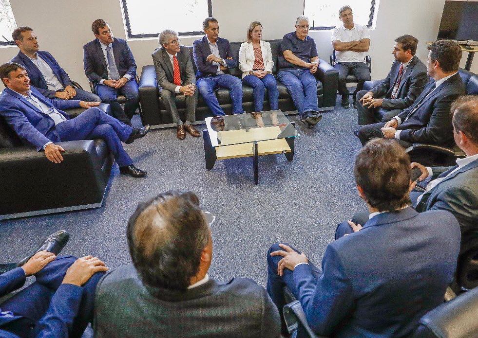 Presidente Gervásio Maia vai a Curitiba para prestar solidariedade a Lula