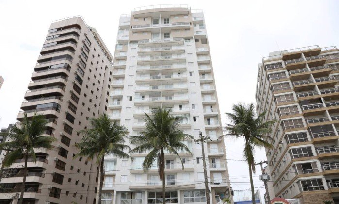 LEILÃO: Tríplex do Guarujá atribuído a Lula é vendido por R$ 2,2 milhões