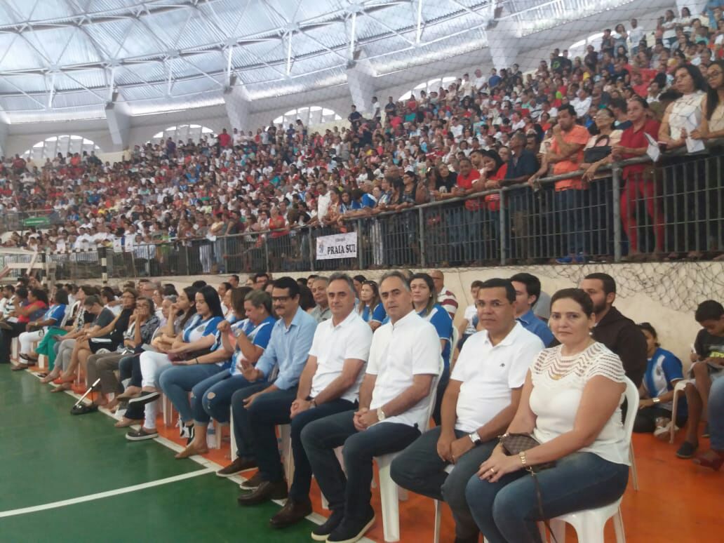 Prefeito Cartaxo participa da celebração de Pentecostes da Arquidiocese da Paraíba