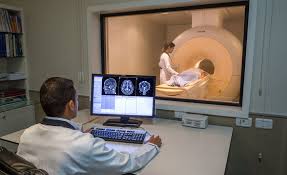 Centro de Diagnóstico por Imagem do Hospital Alberto Urquiza da Unimed_JP funciona 24 horas todos os dias