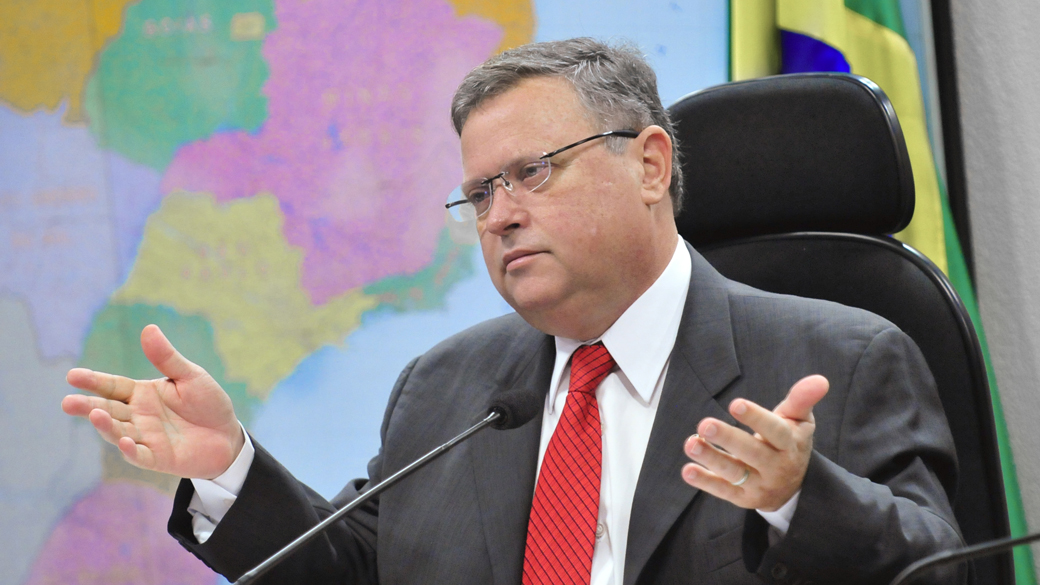 Comisso de Infraestrutura analisa mensagens da Presidncia da Repblica com indicaes para a diretoria do Departamento Nacional de Infraestrutura de Transporte.  Mesa:
Presidente da CI, senador Blairo Maggi (PR-MT).