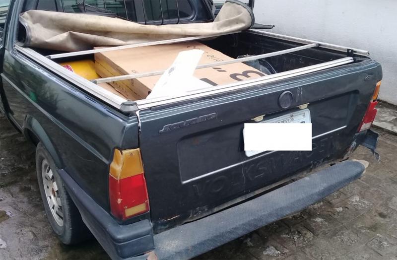 Polícia recupera carga roubada do Magazine Luiza e apreende veículos que podem ter sido usados em ação criminosa