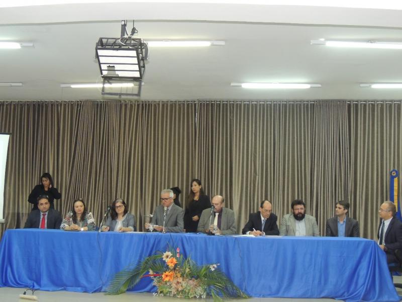 Jeová Campos critica contingenciamento de recursos para área de Ciência, Tecnologia e Inovação