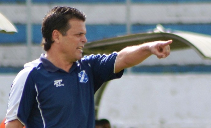Botafogo contrata Evaristo Piza, ex- XV de Piracicaba-SP, para substituir Leston Júnior